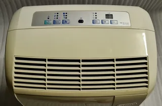 DeLonghi   Pinguino 12500 BTU  Portable Air   Conditioner and Heater Combo with Remote