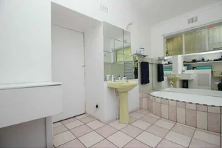 ROOM AVAILABLE TO RENT JAN 2026