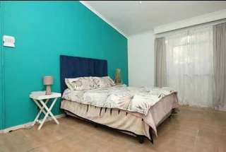 ROOM AVAILABLE TO RENT JAN 2026