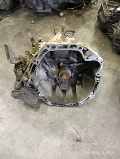 Nissan K9K T 766 gearbox - R 3,500.00