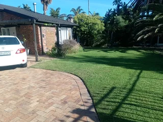 I'M LOOKING FOR A JOB EXTRA 3 DAYS