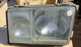 Mercedes W124 Headlight Left