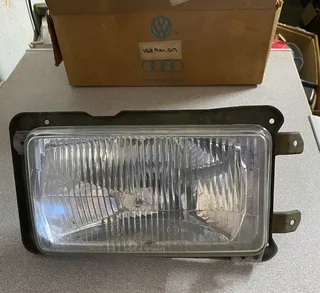 Volkswagen Jetta1 Headlight