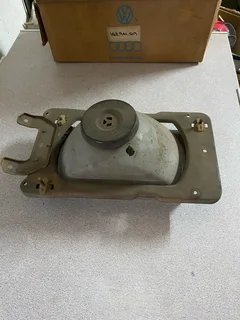 VOLKSWAGEN JETTA1 Headlight