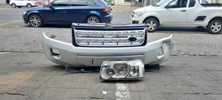 Land Rover Freelander Headlight And Bumper