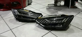 AUDI RS7 XENON HEADLIGHT 2021-23
