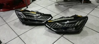 AUDI RS7 XENON HEADLIGHT 2021-23