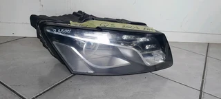 AUDI Q5 HEADLIGHT 2008