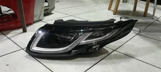 LAND ROVER EVOQUE HEADLIGHT 2016-18