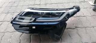 RANGE ROVER VELAR HEADLIGHT