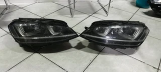 VW GOLF 7 TSI HEADLIGHT