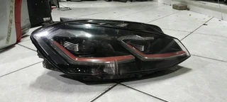 VW GOLF 7.5 GTI HEADLIGHT RHS