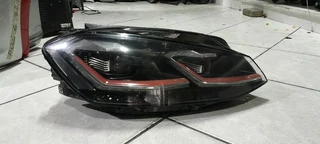 VW GOLF 7.5 GTI HEADLIGHT RHS