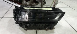 BMW X7 GO7 LED HEADLIGHT 2023-24