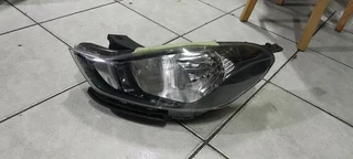 Hyundai I10 Grand Headlight