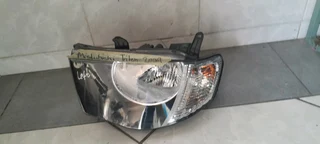 MITSUBISHI TRITON HEADLIGHT 2009