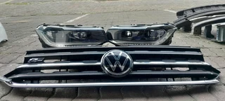 VW T-CROSS HEADLIGHT AND GRILL