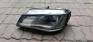 AUDI A8 XENON HEADLIGHT