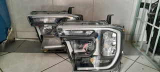 FORD RANGER T9 LED HEADLIGHT