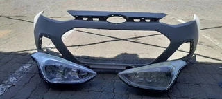 Hyundai I10 Grand Headlight And Bumper 2015