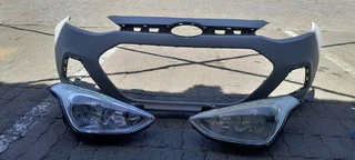 HYUNDAI I10 GRAND HEADLIGHT AND BUMPER 2015