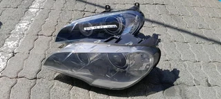 RENAULT TRIBER HEADLIGHT