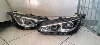 VW GOLF 8 MATRIX HEADLIGHT 2020
