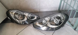 PORSCHE CAYENNE XENON HEADLIGHT