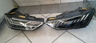 AUDI RS7 XENON HEADLIGHT 2022