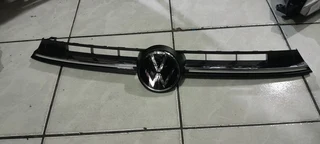 VW POLO 9 IQ GRILL