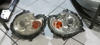 MINI COOPER COUNTRYMAN XENON HEADLIGHT