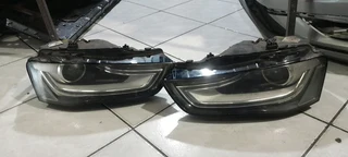 AUDI A4 XENON HEADLIGHT