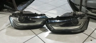 AUDI A4 XENON HEADLIGHT