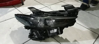 MAZDA 3 HEADLIGHT 2022