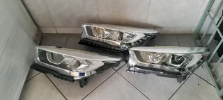 FORD KUGA HEADLIGHT 2019