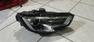 AUDI A3 XENON HEADLIGHT