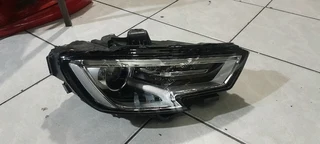 AUDI A3 XENON HEADLIGHT