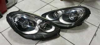 PORCH CAYENNE XENON HEADLIGHT