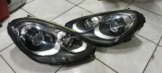 PORCH CAYENNE XENON HEADLIGHT