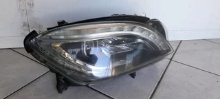 MERC BENZ A166 XENON HEADLIGHT