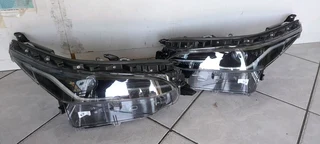 TOYOTA FORTUNER LED HEADLIGHT 2022-23