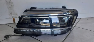 VW TIGUAN XENON HEADLIGHT LHS