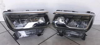VW AMAROK HEADLIGHT 2023