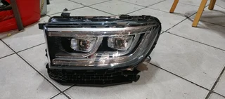 GWM P-SERIES XENON HEADLIGHT