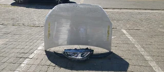 VW POLO 9 SEDAN BONNET AND HEADLIGHT
