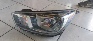 KIA PEGAS HEADLIGHT
