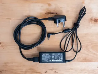 Charger Orig Acer 19v 3.42a, Clean Refurb Cond.call 0609185321.for Acer,emach/pbell I7,i5,i3 Laptops