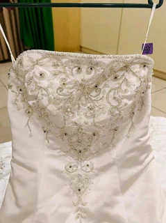 Wedding dress for sale