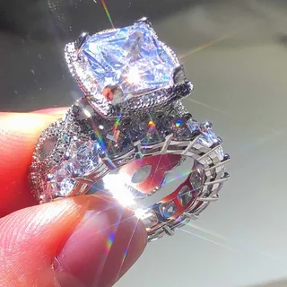 Reveal Jewelers - Buy And Sell Gold