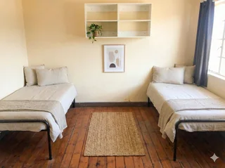 Room To Rent In The Quigney